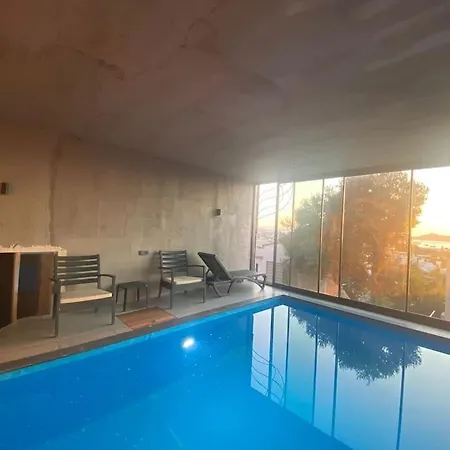 Apartment Yalikavak, 4+1 Loft Detached House Central Bodrum