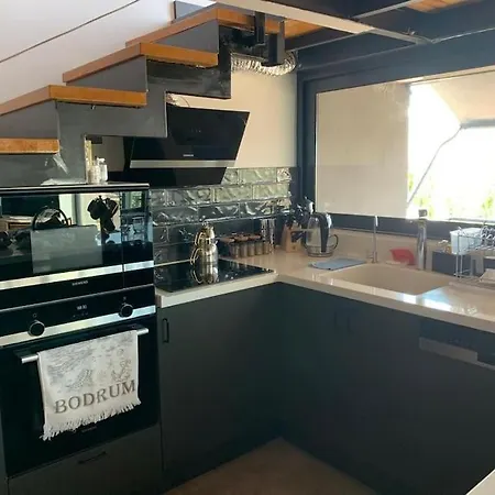 Apartment Yalikavak, 4+1 Loft Detached House Central Bodrum