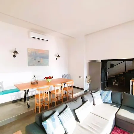 Apartment Yalikavak, 4+1 Loft Detached House Central